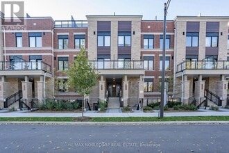 Building Photo - 58 Elizabeth St S