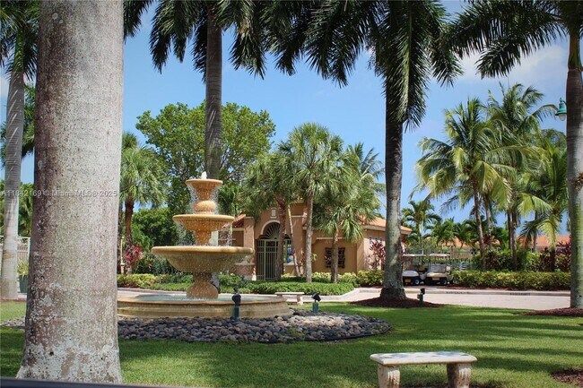 Foto del edificio - 6340 NW 114th Ave