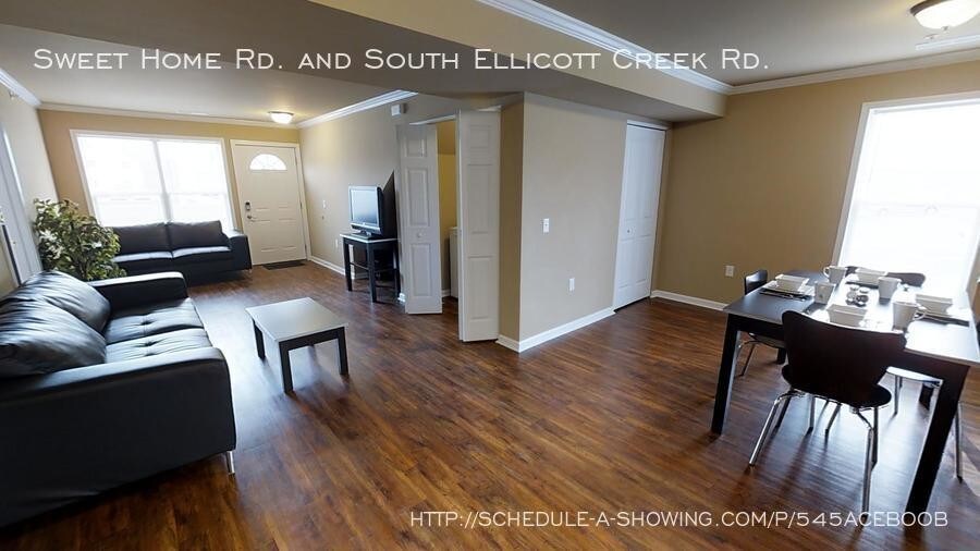 Foto principal - 2211 Sweet Home Rd