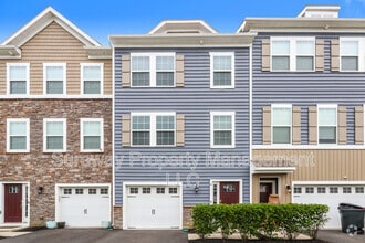 Building Photo - 4 Naples Ln