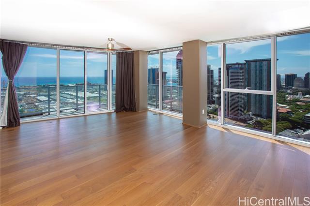 Building Photo - 888 Kapiolani Blvd