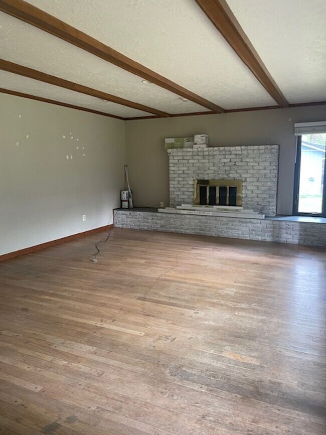 Building Photo - Beautiful home in Hayden Lake