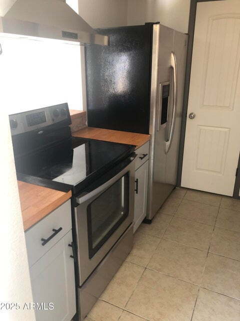 Foto del edificio - 2 Story Townhouse,  3 Bedroom, 1 Bathroom,...