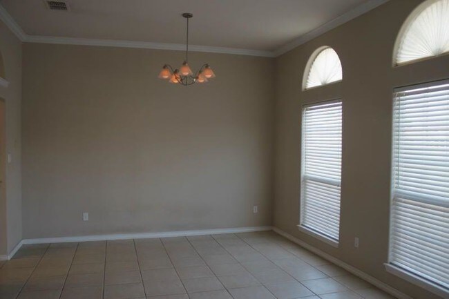 Building Photo - 13558 Ducat Ct