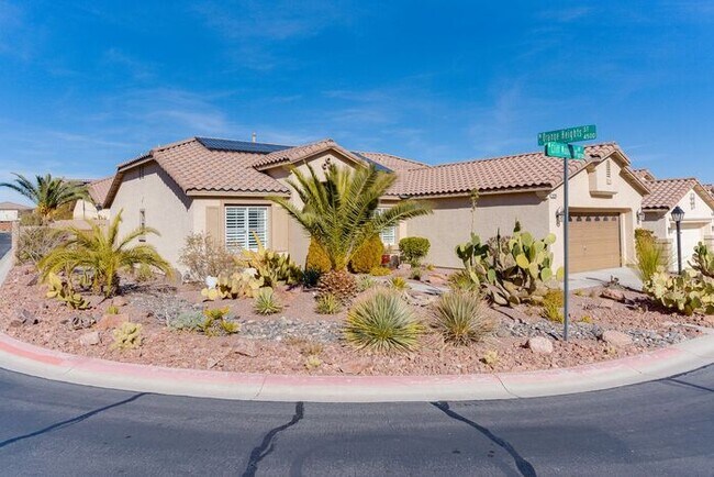 Building Photo - Fully Furnished Single-Story Gem in Gated Northwest Community!