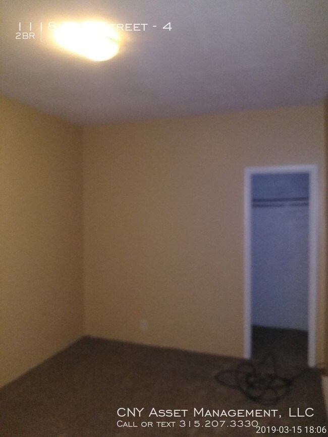 Foto del edificio - 1118 Park Street - 4 -2 bed