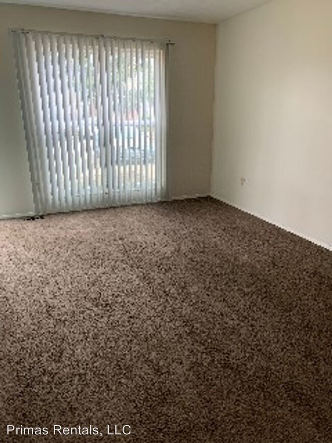 Foto del edificio - 4340 Thornapple Cir E