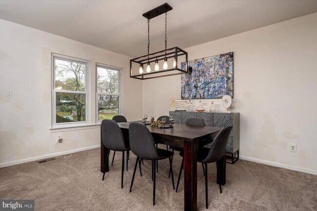 Building Photo - 12204 Sir Lancelot Dr