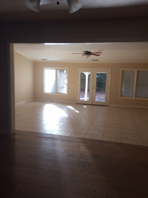 Foto del edificio - 5177 Walnut Grove Rd