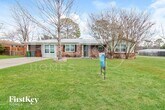 Foto principal - 1200 Valentine St