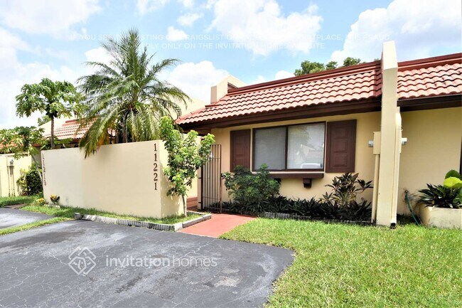 Foto del edificio - 11221 SW 117th Ct
