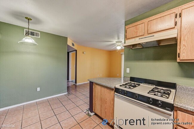 Foto del edificio - 2 br, 2 bath Condo - 1520 Ben or St, Las V...