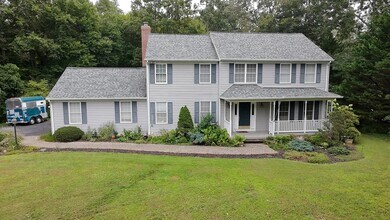 Building Photo - 2730 Wildwood Cir