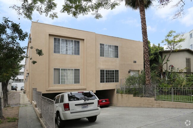 Foto del edificio - 335 N Oakhurst Dr