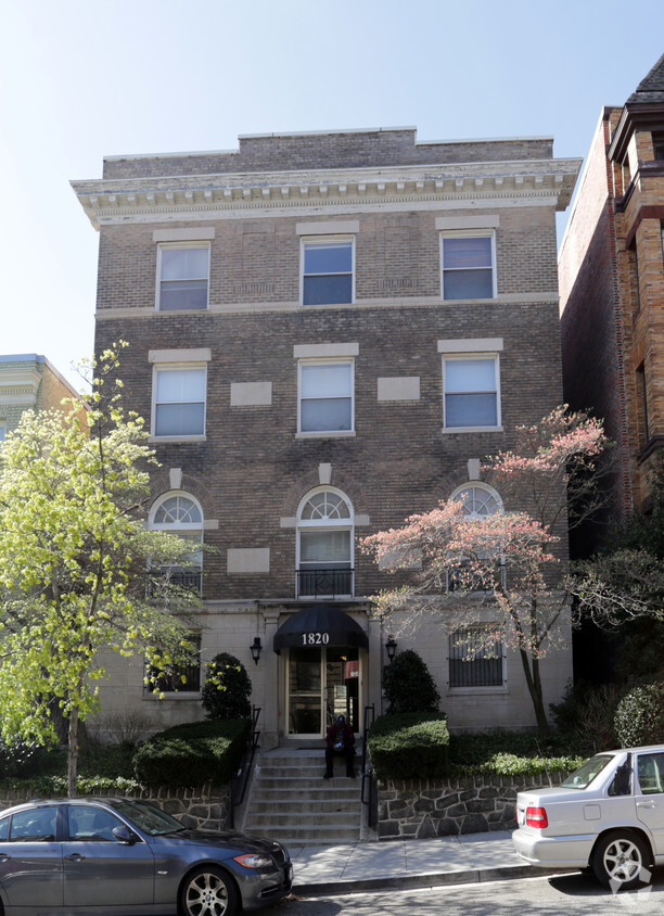 Foto del edificio - 1820 California St NW