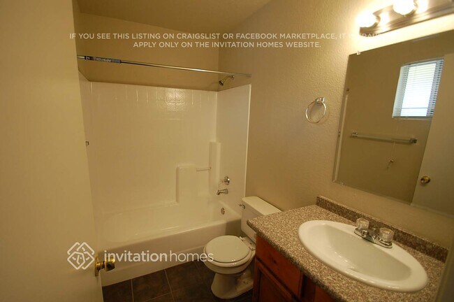 Foto del edificio - 2251 W Roeser Rd