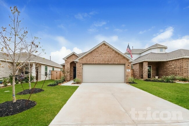 Building Photo - 210 Pine cavern dr