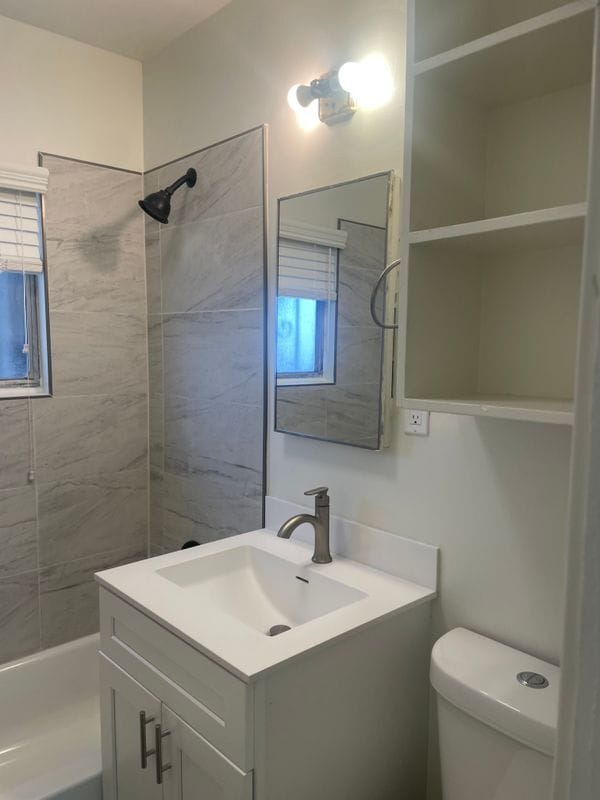 Building Photo - 5509 Cerritos Ave