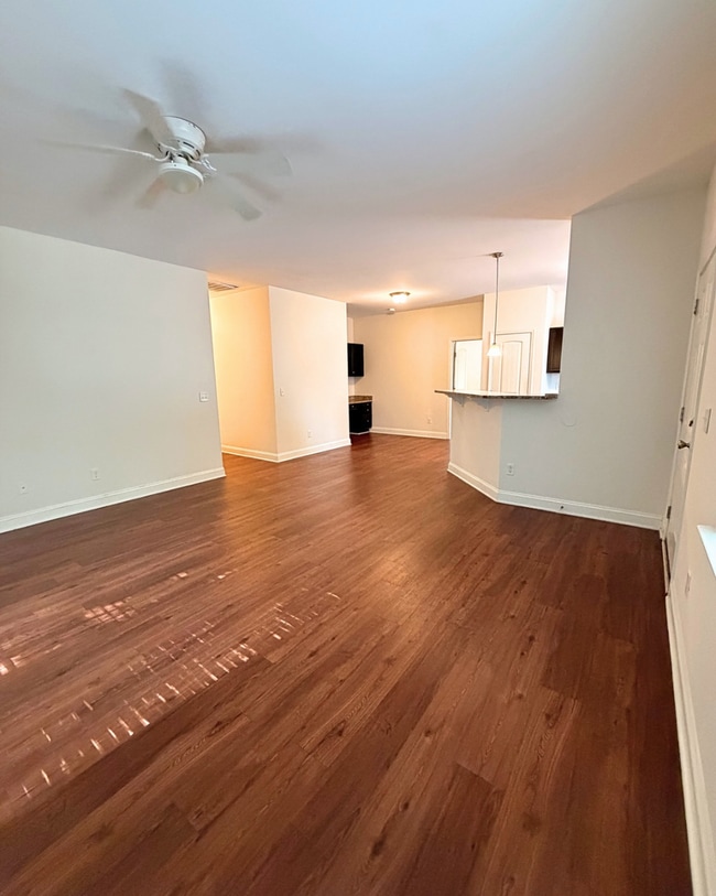Photo - 4908 Maple Avenue House
