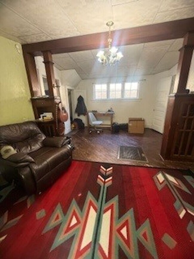 Foto del edificio - 422 N 3rd St