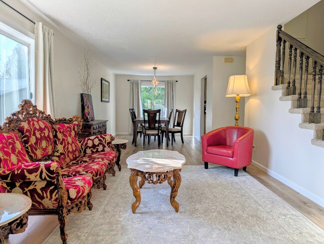 Foto del edificio - 99 Sunset Pl