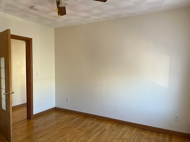 Building Photo - 84 Hampshire St