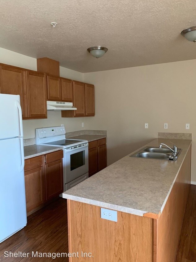 Foto principal - 539 Statesman St NE