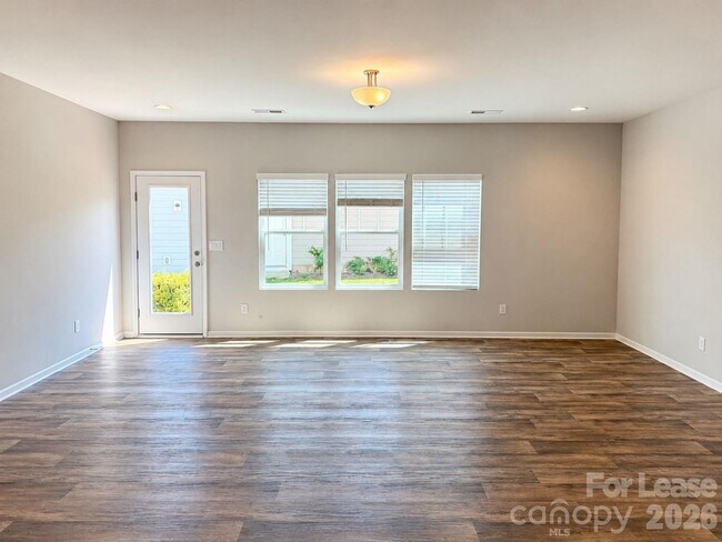 Foto del edificio - 15016 Meacham Farm Dr