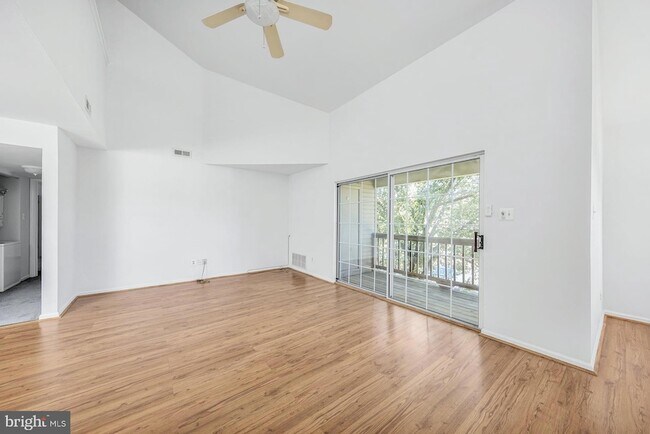 Foto del edificio - 2002 Tanglewood Ct