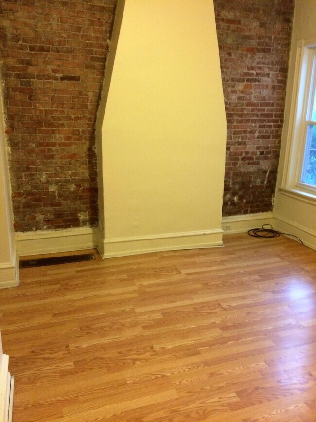 Sala de estar - 3104 Kennett Sq