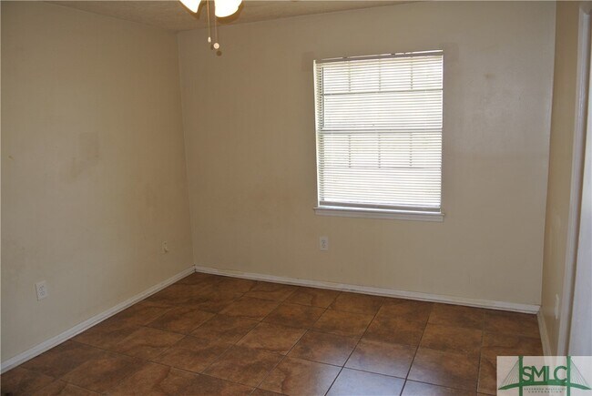 Building Photo - 2522 Semken Ave