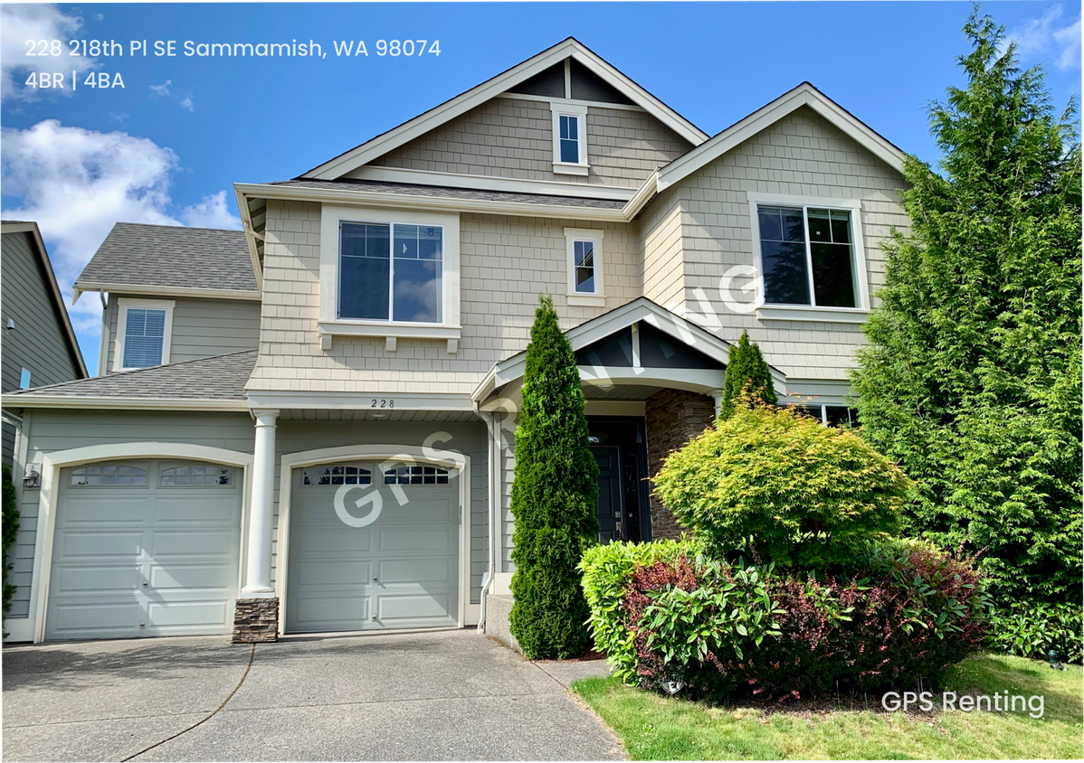 Primary Photo - Available Now! Spacious 4BR Home in Pine M...