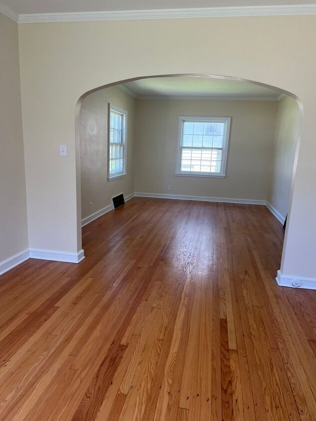 Primary Photo - 4058 N 20th St
