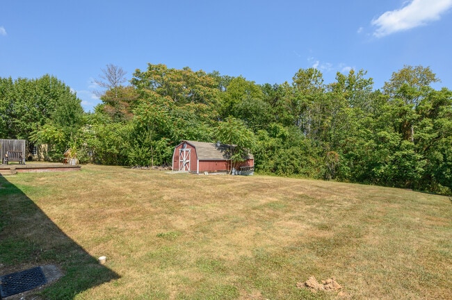 Building Photo - 101 Deerwood Rd