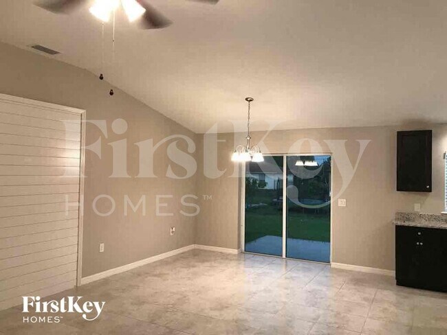 Foto del edificio - 3513 23rd St SW
