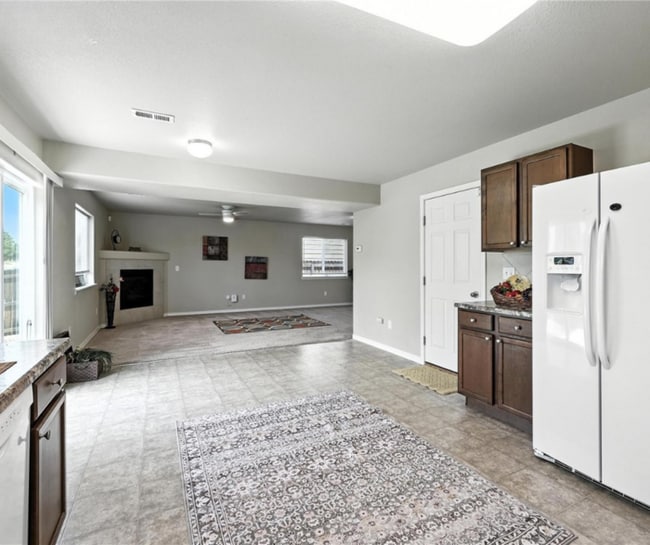 Building Photo - 3749 Reindeer Cir