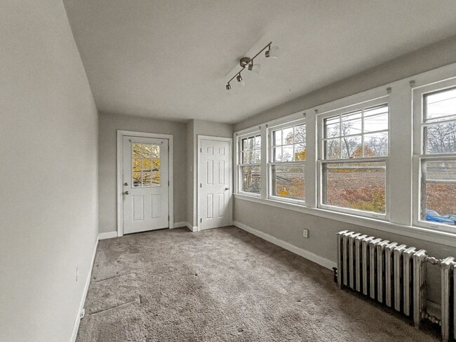 Foto del edificio - 201 N Aberdeen Ave