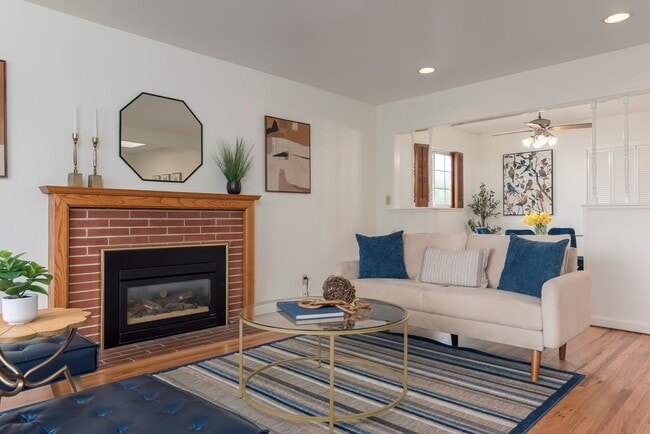 Building Photo - North Napa 4 bed 3 bath Home Available to ...
