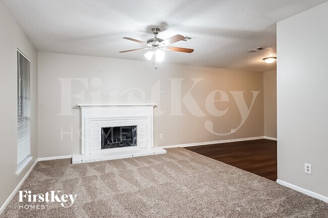 Foto del edificio - 2410 Planters House Ln