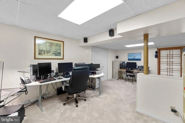 Building Photo - 11633 Sun Cir Way