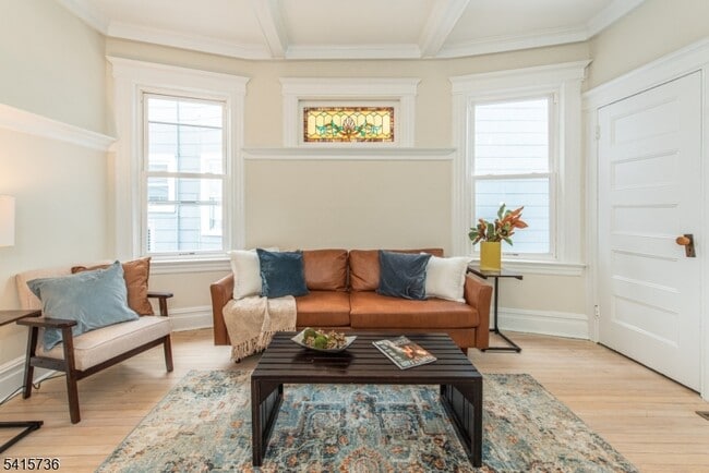 Foto del edificio - 207 Hillside Ave