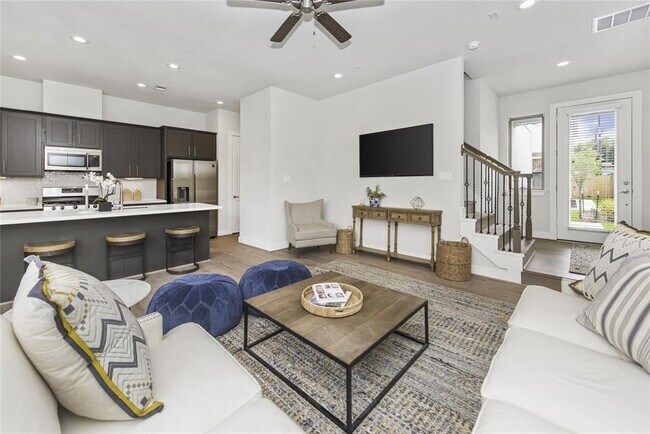 Foto del edificio - 8526 Amber Rose Ln