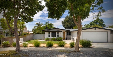 Building Photo - 863 S Vecino Dr
