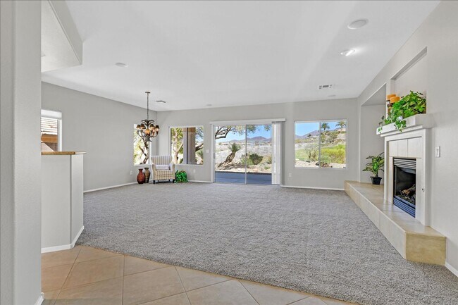 Foto del edificio - Golf Course Views in Sun City Anthem!  Age...