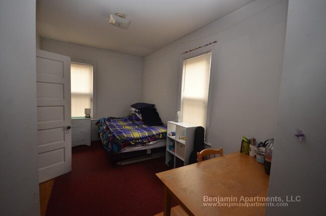 Foto del edificio - 530 Cambridge St