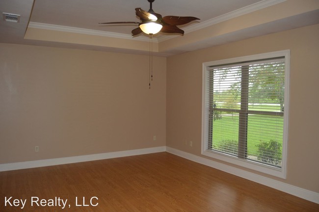 Building Photo - 6893 Bayou Rapides Rd
