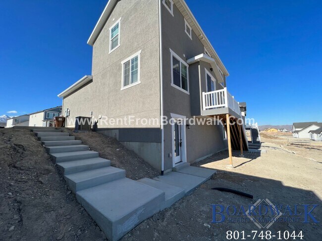 Building Photo - 6386 N Wanlass Hill