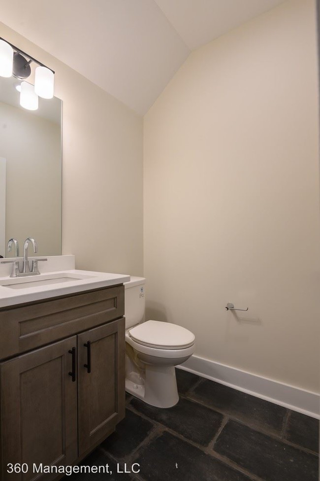 Building Photo - 5 br, 5.5 bath House - 346 Canton Avenue