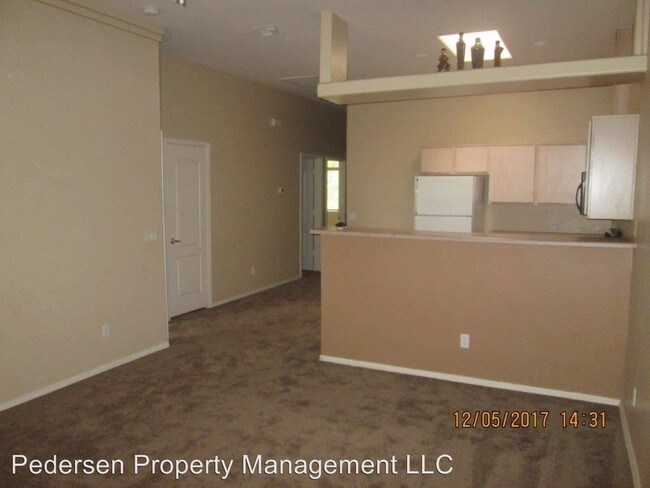 Building Photo - 5753 S Estrella Rd