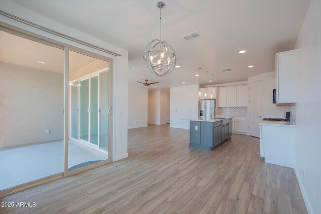 Foto del edificio - 13411 W Lariat Ln